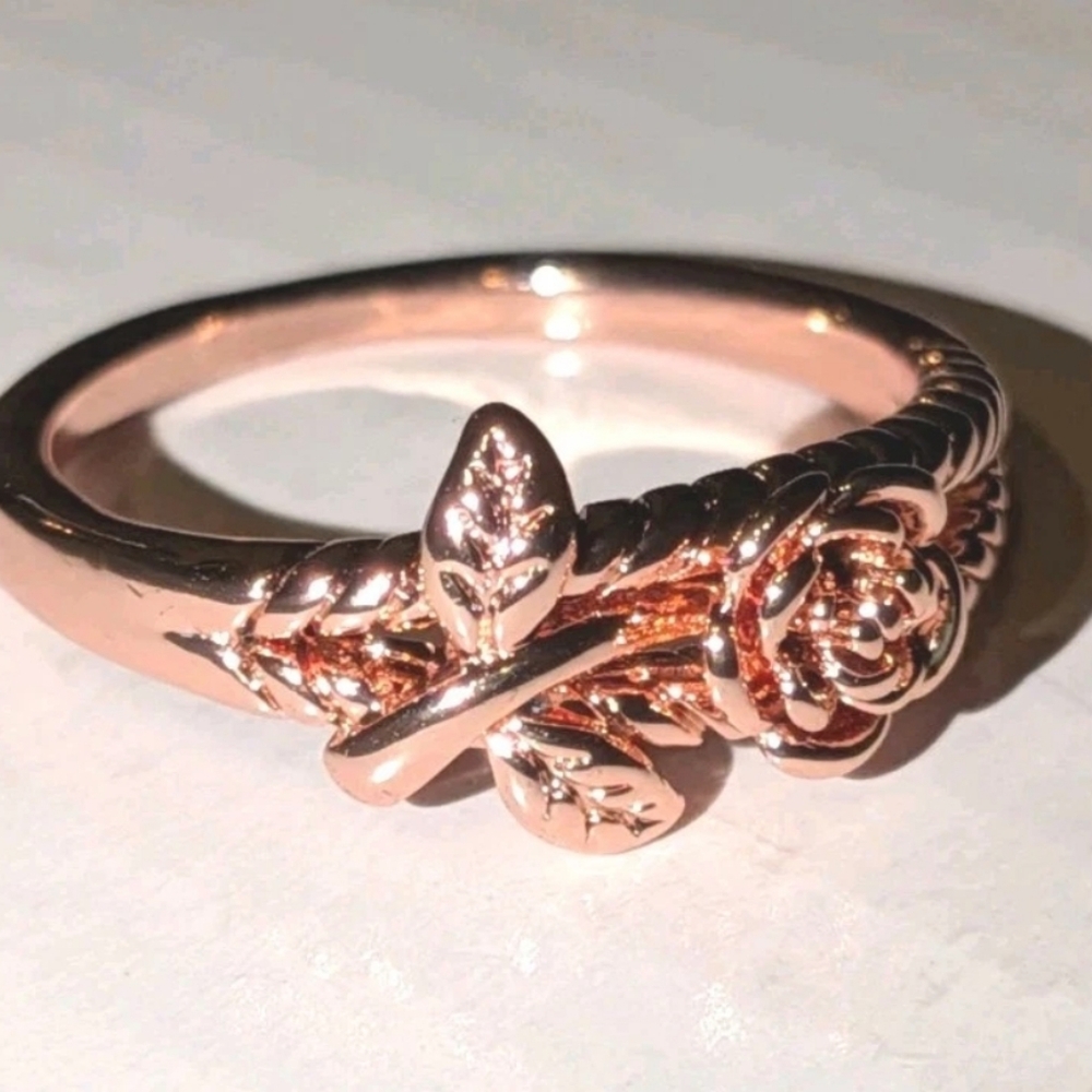 Lovely Rose Golden Intricate Detailed Rose Ring For Women Size 6 And 8Available